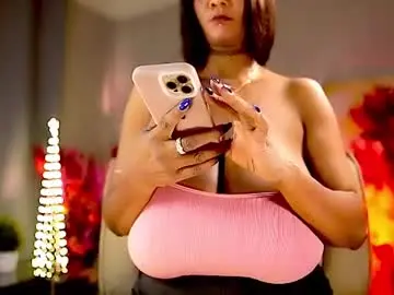 Chaturbate Live Sex Cam of mariicha