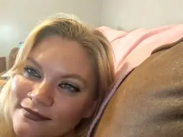 Chaturbate Live Porn of girlnextdoo4