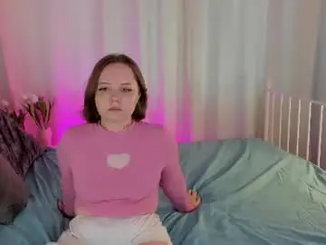 Chaturbate Live Sex Cam of taralinn