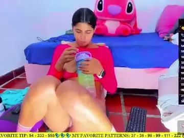 Chaturbate Live Sex Cam of ariannalewis1