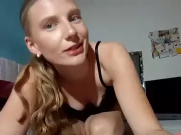Chaturbate Watch Live Sex Cams of lia06_
