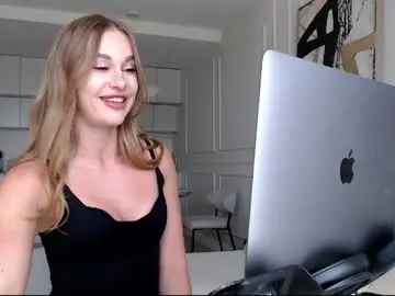 Chaturbate Watch Live Sex Cams of mistressuniverse