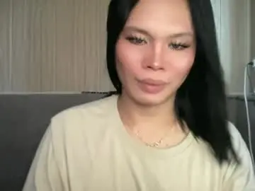 Chaturbate Live Sex Cam of yourseductive_jem