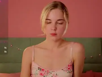 Chaturbate Watch Live Sex Cams of bella_stewarttt