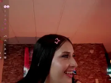 Chaturbate Live Sex Cam of charlotte_greys