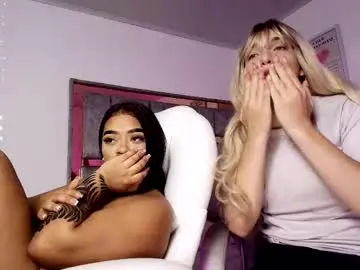 Chaturbate Adult Webcam of alexa_candy_18