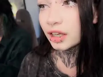 Chaturbate Free Porn Cam of i_died_again
