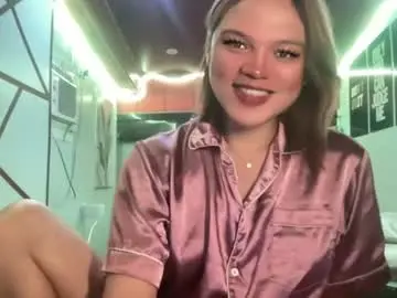 Chaturbate Live Sex Cam of yourwildestdreamgirl