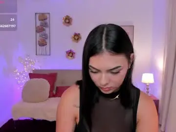 Chaturbate Free Porn Cam of emmamoretti_