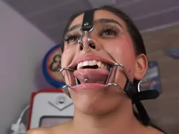 Chaturbate Best live sex cam show of miss___sabrina