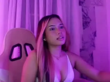 Chaturbate Nude Webcam of ivory_babe
