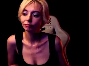 Chaturbate Live Sex Cam of blond_ice_ann
