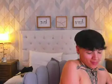 Chaturbate Best live sex cam show of b3k_afrodict