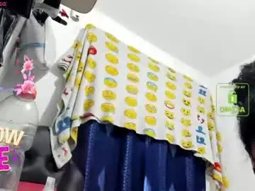 Chaturbate Live Sex Cam of bonnie_lam_