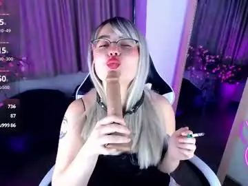 Chaturbate Nude Webcam of blackberry_s