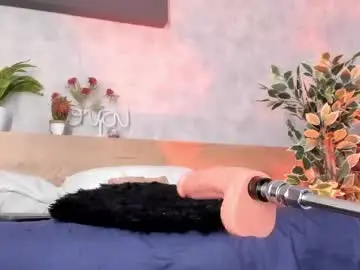 Chaturbate Nude Webcam of karina_gomez_18