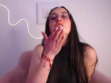Chaturbate Free Porn Cam of selene_swee