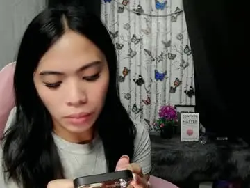 Chaturbate Live Sex Cam of sofia_ava24
