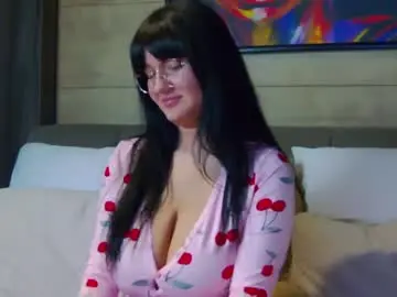 Chaturbate Free Live Porn of your_bustygirl
