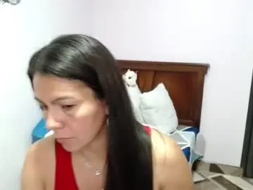 Chaturbate Live Porn of camila_vargas_