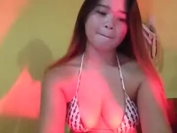 Chaturbate Nude Webcam of ur_cristal