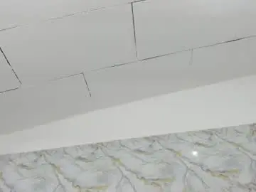 Chaturbate Nude Webcam of ladysquirtss