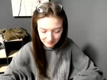 Chaturbate Adult Video Chat of shining_pearl