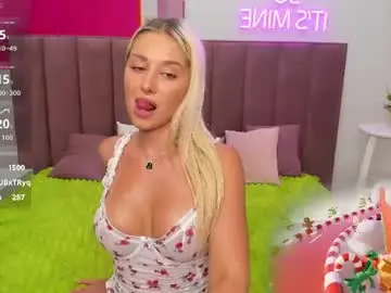 Chaturbate Adult Video Chat of mila_stunning