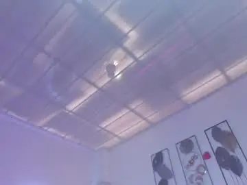 Chaturbate Live Sex Cam of estrellavega_