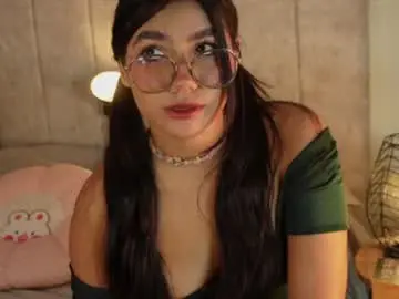 Chaturbate Free Porn Cam of kiara_violet_