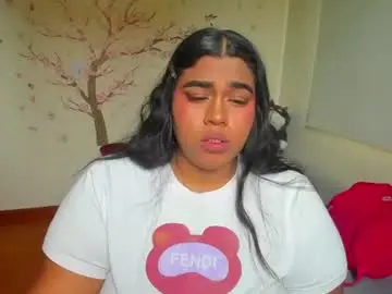 Chaturbate Sex Cam of nayara_hinny