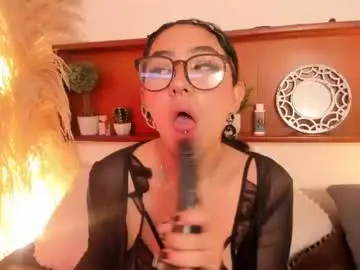 Chaturbate Free Live Porn of saribm