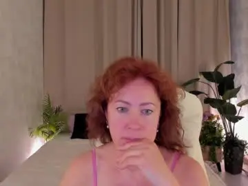 Chaturbate Live Sex Cam of jennali1