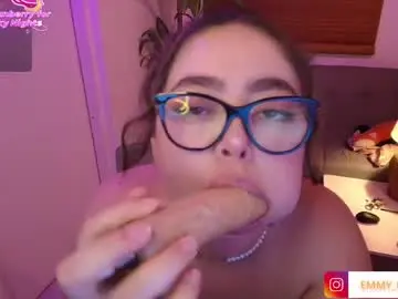 Chaturbate Adult Webcams of emmy_peach1