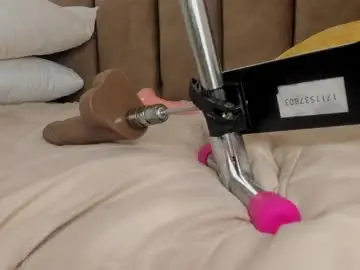 Chaturbate Private Sex Chat of bella13_