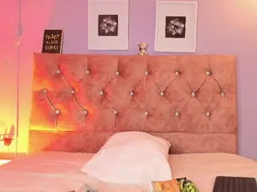 Chaturbate Best live sex cam show of nikibrice