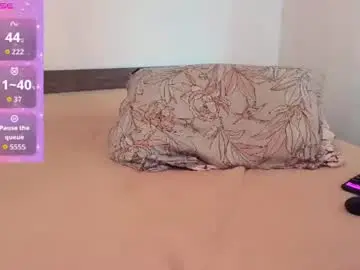 Chaturbate Sex Cam of rosebelle1