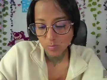 Chaturbate Adult Video Chat of _kitty_moon2
