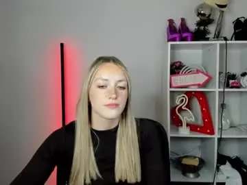 Chaturbate Live Sex of evelynblond