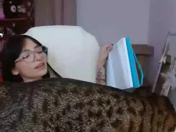 Chaturbate Live Sex of moonlady_