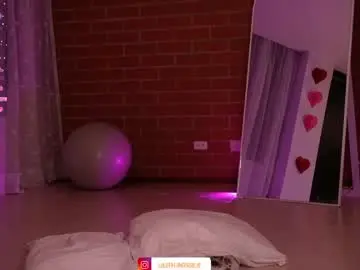 Chaturbate Free Live Porn of lilith__rosse