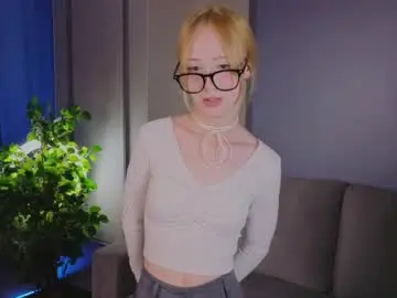 Chaturbate Nude Webcam of imeldamoxey