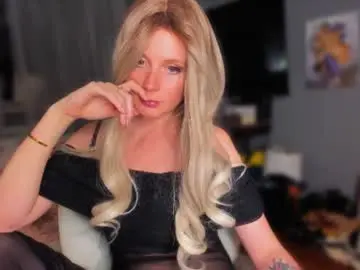 Chaturbate Live Porn of klementinagirl