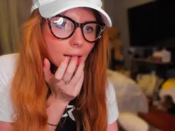 Chaturbate Sex Cam of klementinagirl