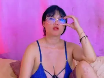Chaturbate Best live sex cam show of kelly_richardson1