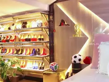Chaturbate Live Sex of carlotta_ricci