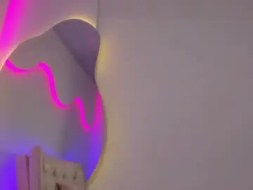 Chaturbate Best live sex cam show of emmilybratz