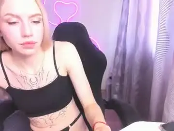Chaturbate Free Live Porn of hello_kittykk