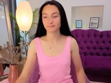 Chaturbate Free Live Porn of emilygreyy__
