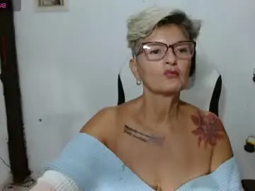 Chaturbate Live Porn of bety_cum3